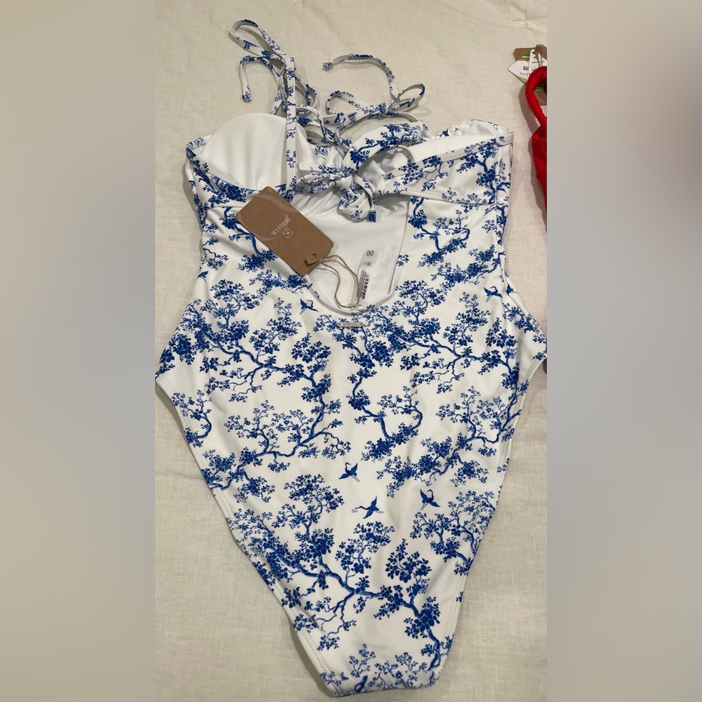 2 NWT Berlook size Medium One Piece Bathing Suits - Picture 6 of 7
